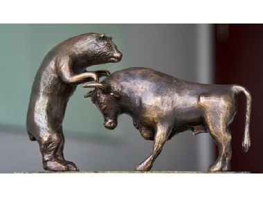 Byki i Niedźwiedzie w kategorii „Debiut roku